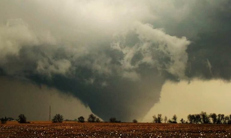 La frecuencia de los tornados y su tendencia más destructiva por el cambio climático